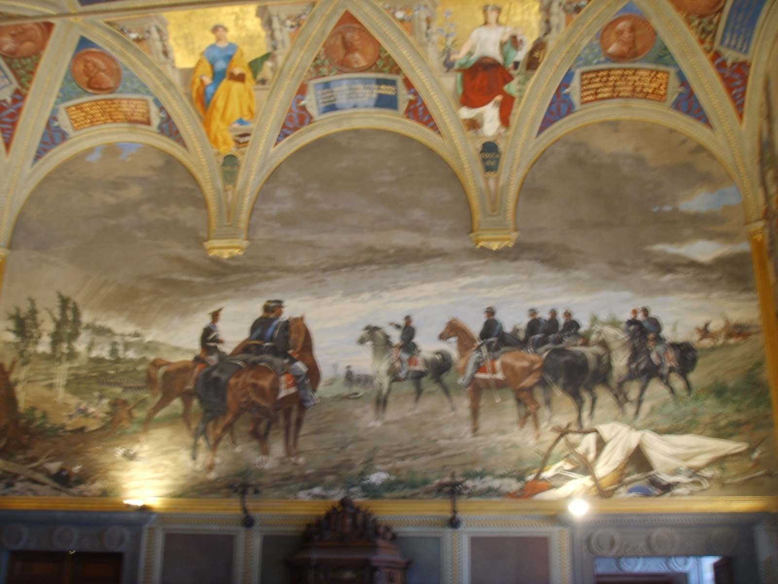 Which Italian monument commemorates the unification of Italy and its national heroes?