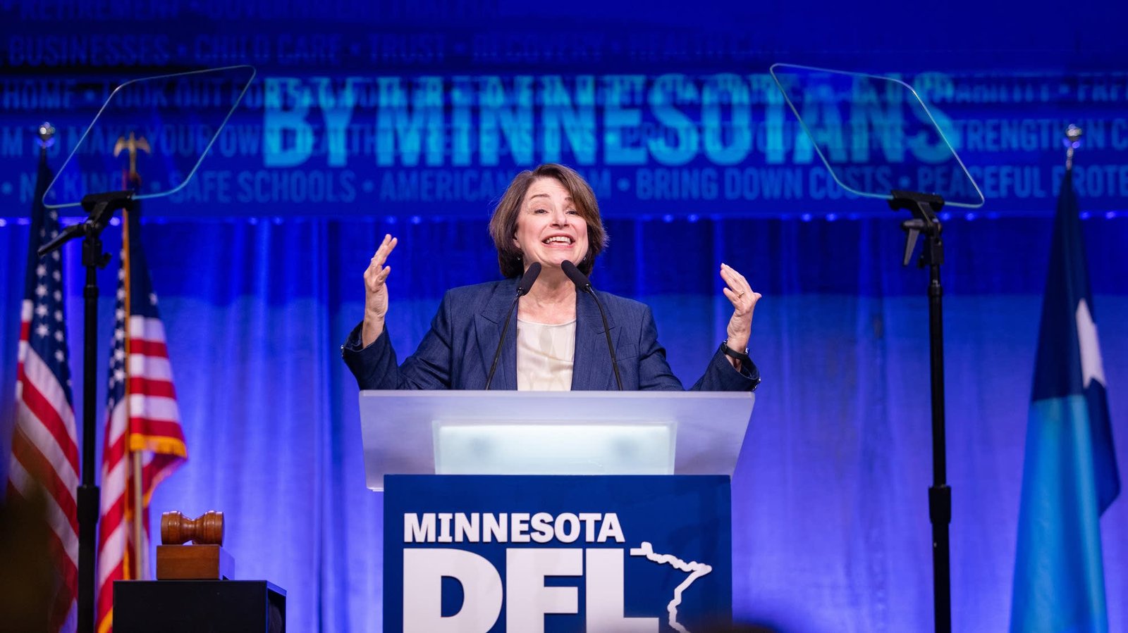 Klobuchar aims to distance herself from Walz