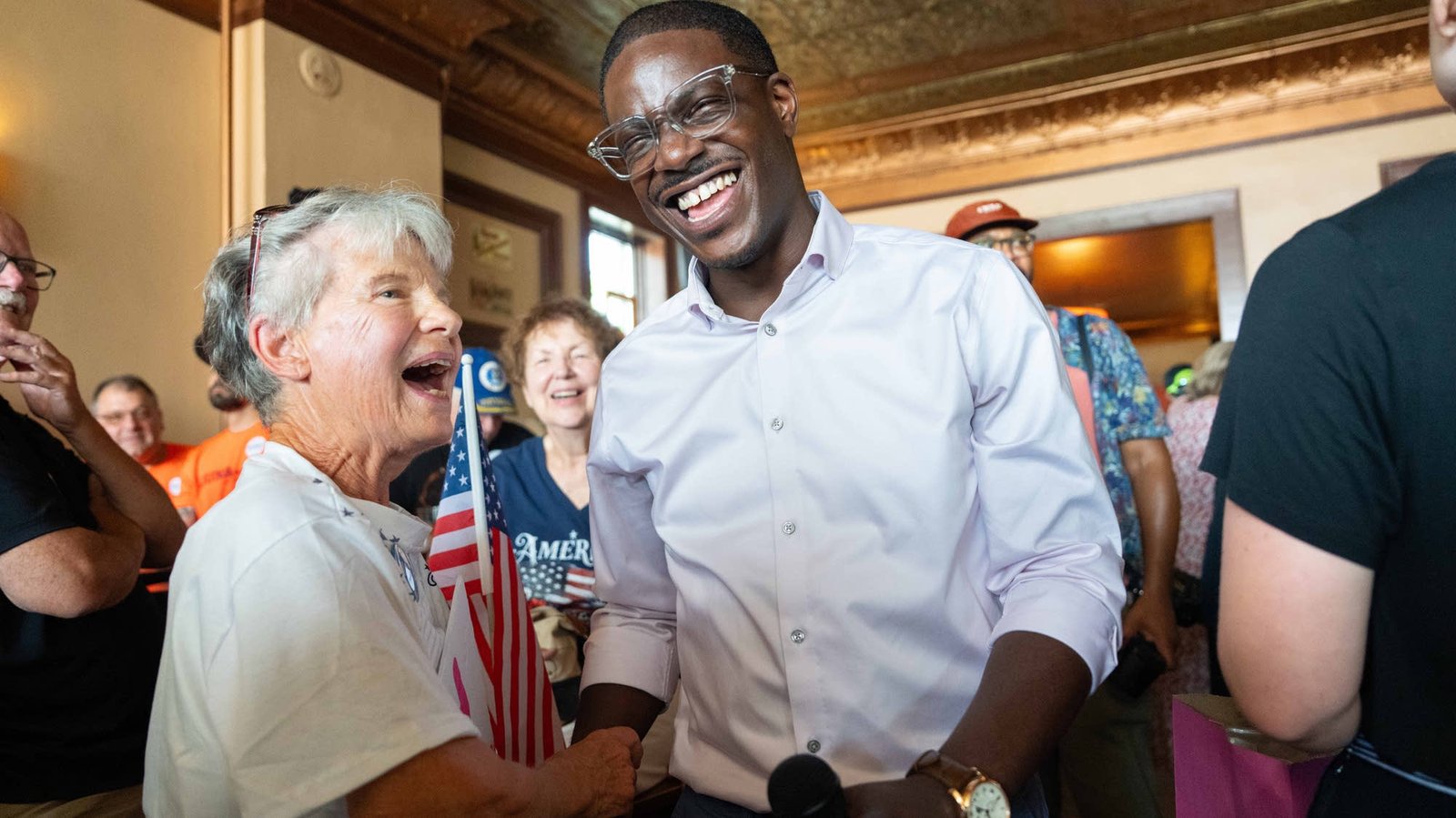 Crowley wins Democratic primary for Wisconsin governor