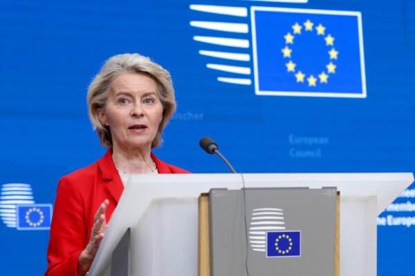EU members forced to pay billions for von der Leyen’s Covid deal — RT Business News