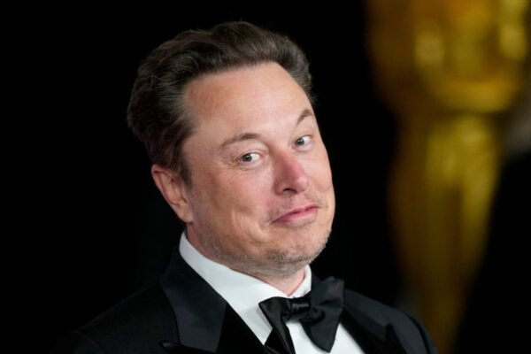 SpaceX links Musk mega-pay to colonizing Mars – Reuters — RT Business News