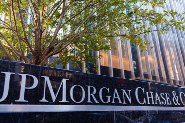 JPMorgan exec accused of making subordinate her ‘office sex slave’ – The Sun — RT Business News