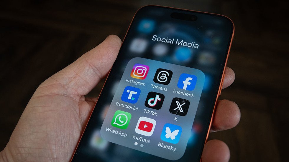 Meta and TikTok fail to halt thousands of social media addiction lawsuits — RT Business News