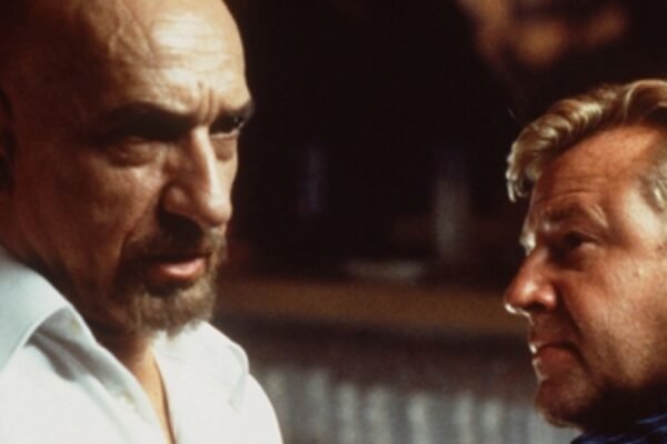 ‘Bizarrely brilliant’ gangster film with British acting royalty on Fil | Films | Entertainment