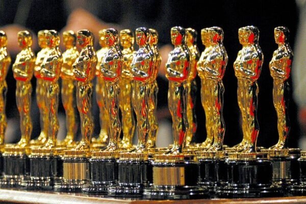 One of the greatest Oscar-winning epics of all time is on BBC Two this weekend | Films | Entertainment