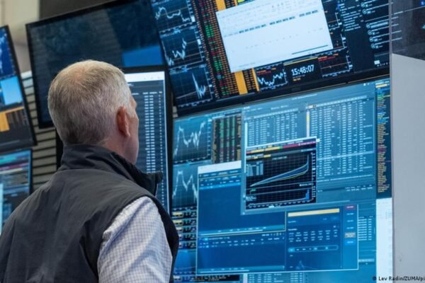 Norway wealth fund warns of AI-driven stock market bubble