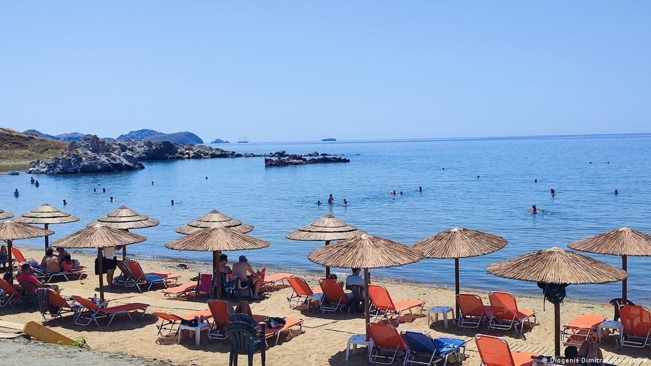 Greece, Turkey clash over protected Aegean marine areas