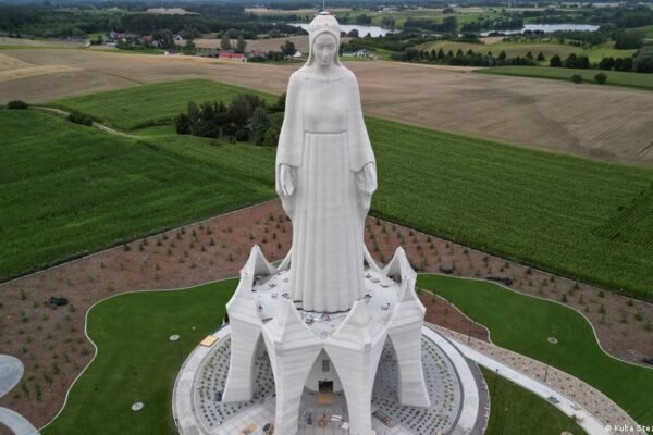 Can a giant Madonna help slow secularization in Poland?
