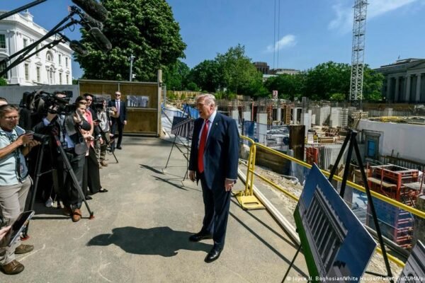 Trump asks Supreme Court to allow ballroom project
