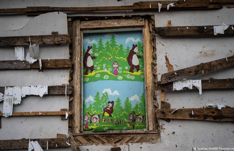‘Masha and the Bear’: Ukraine sanctions Russian cartoon