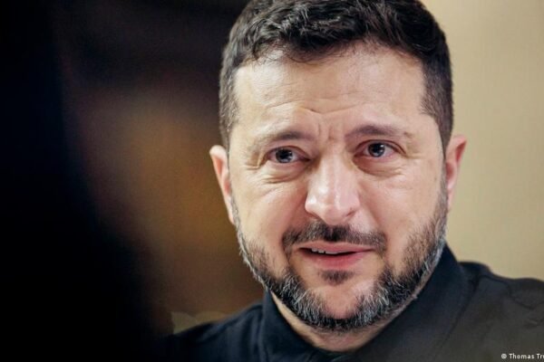 Ukraine: Zelenskyy rejects wartime elections