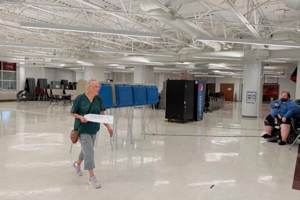 Powers and Garcia to face off in Rochester mayoral race
