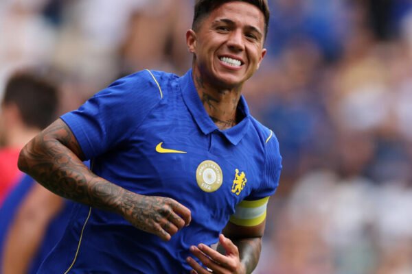 Man City sign Fernandez, Ndiaye as Premier League spending hits record