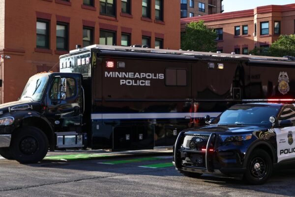 Doctors, advocates call for gun restrictions after Minneapolis shooting