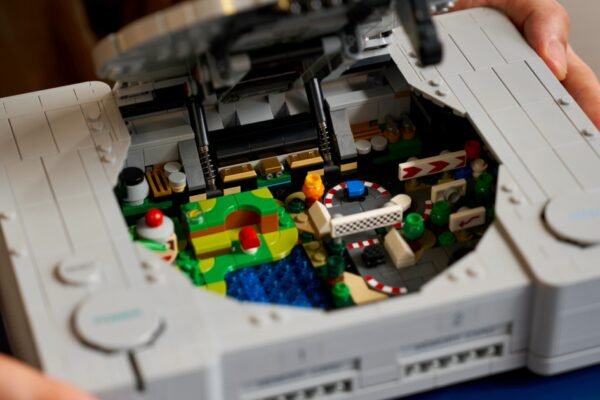 Original PlayStation brought back to life in new LEGO set | Gaming | Entertainment