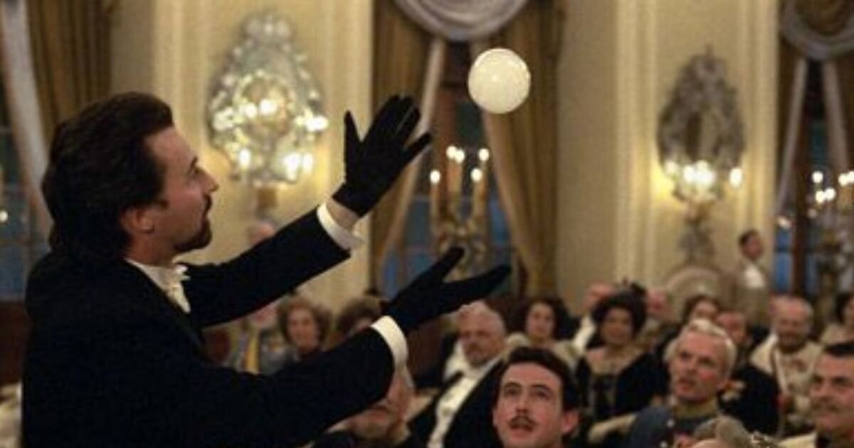 ‘Beautifully crafted’ period drama Sherlock fans will love on Netflix | Films | Entertainment