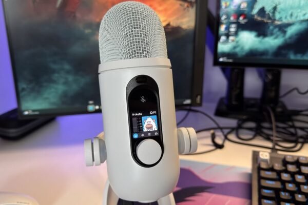 Logitech Yeti 2 review: The most popular streaming mic just got smarter | Gaming | Entertainment
