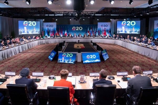 US irks Germany, Europe with Russian G20 invite, press bans