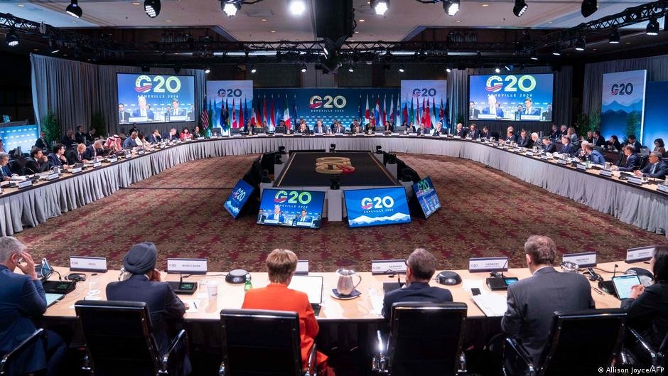 US irks Germany, Europe with Russian G20 invite, press bans