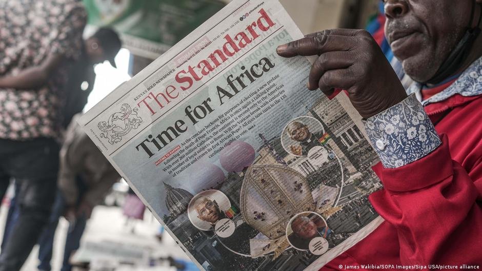 Armed men abduct Kenyan editor, employer suspects government