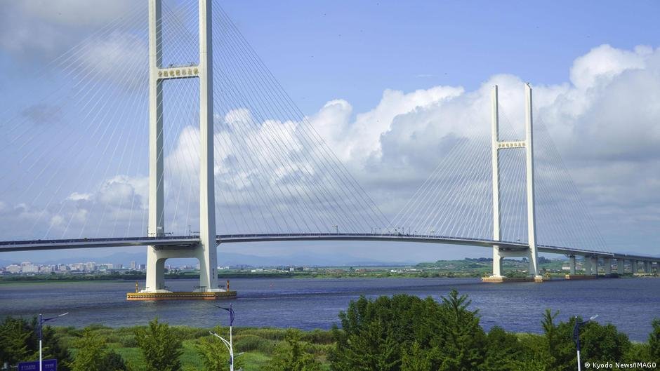 North Korea bridges build on China, Russia ties
