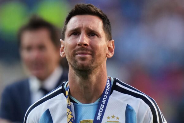 Argentina: Lionel Messi announces end of international career – Sports