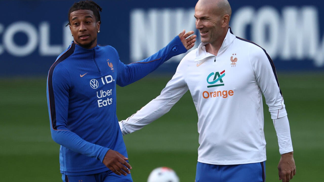 France’s new coach Zinedine Zidane leads first training session