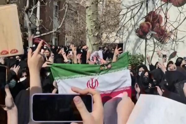 Iran accused of blocking SIM cards to silence dissent