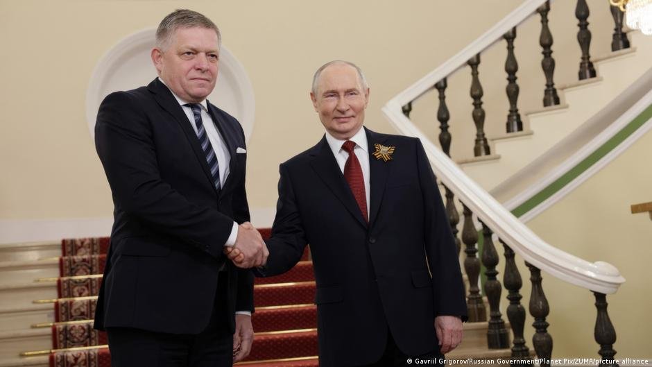 Restored Slovak-Russian military contact: questions, concern