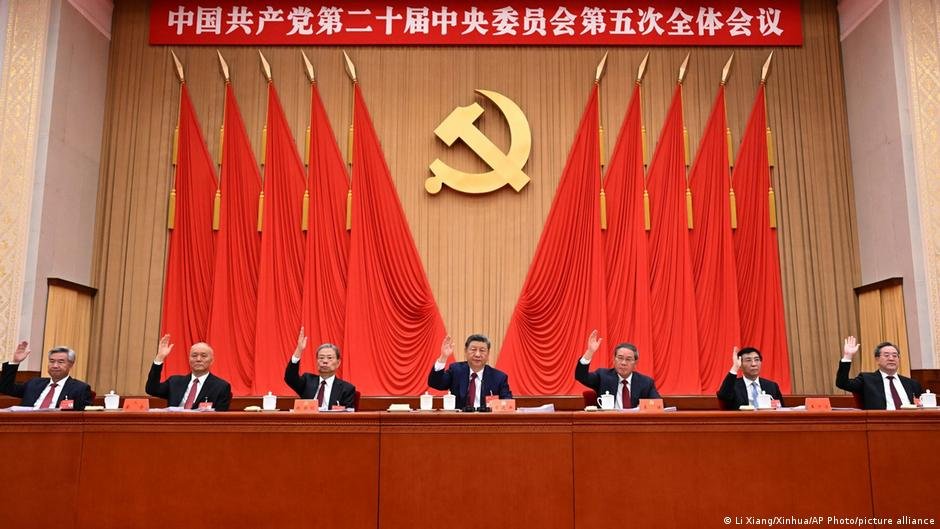 China leaders demand more loyalty and more initiative
